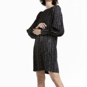 NWT H&M Black Shift Dress